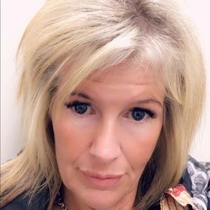 Meet your Posher, Leanne